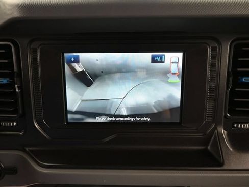 Used 2022 Ford Bronco Black Diamond AWD/4WD image 17