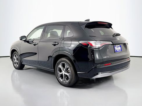 Certified 2024 Honda HR-V EX-L image 7
