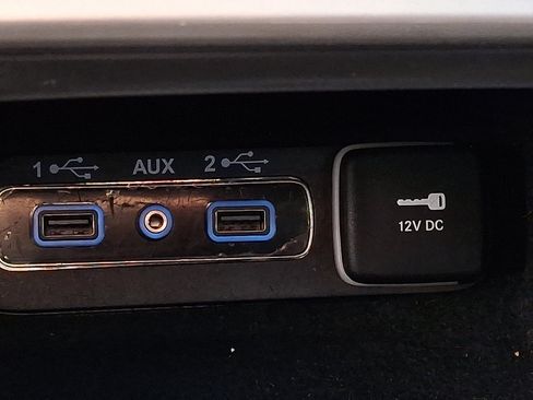 Used 2018 Jeep Grand Cherokee Altitude image 25