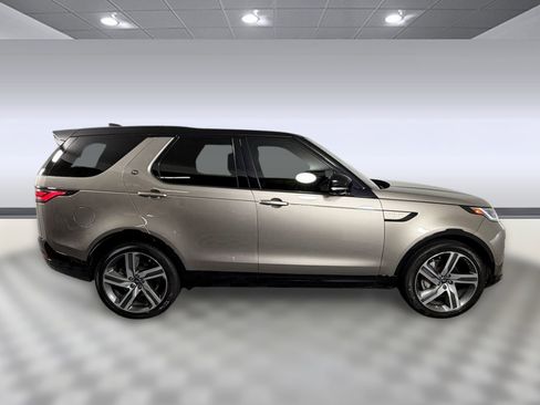 Used 2023 Land Rover Discovery S R-Dynamic AWD/4WD image 8