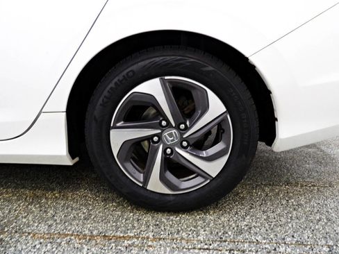 Used 2019 Honda Insight EX image 25