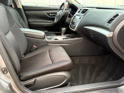 Used 2017 Nissan Altima 2.5 SV w/ Convenience Package image 33