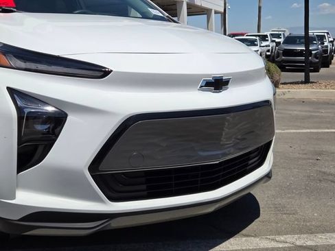 Certified 2022 Chevrolet Bolt EUV LT FWD image 8