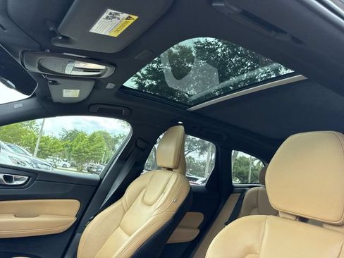 Used 2023 Volvo XC60 B5 Ultimate AWD/4WD image 22