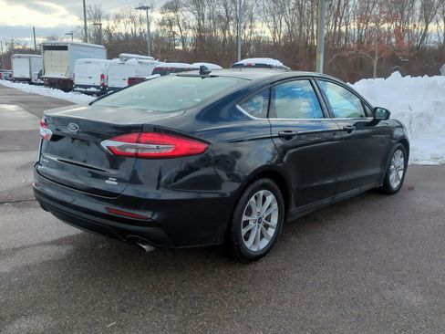 Used 2020 Ford Fusion SE image 8