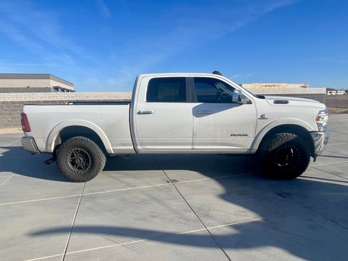 Used 2019 RAM 3500 Laramie image 3