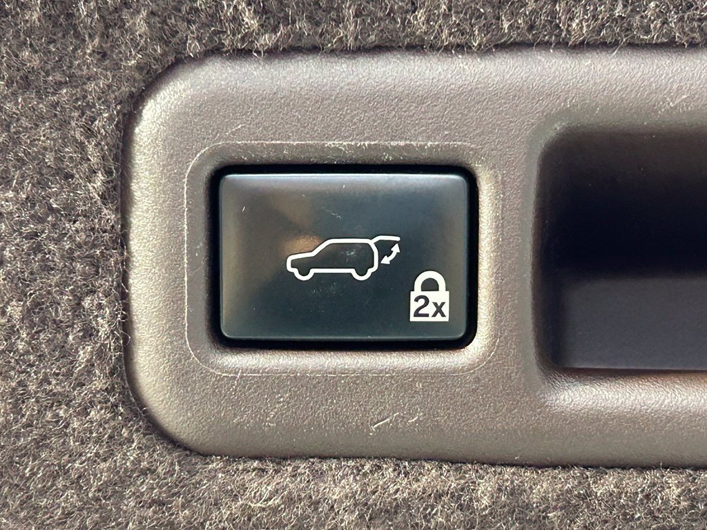 Used 2019 Lexus RX 450h AWD w/ Navigation Package image 15