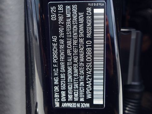 Certified 2025 Porsche Panamera 4 AWD/4WD image 28