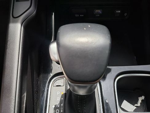 Used 2025 Kia Telluride S FWD image 6
