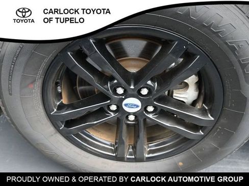 Used 2022 Ford Explorer XLT w/ Class IV Trailer Tow Package image 31