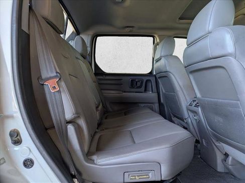 Used 2014 Honda Ridgeline RTL image 18
