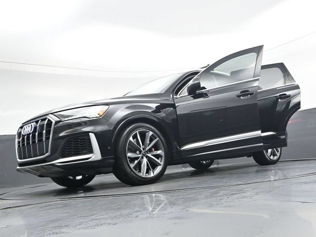 Used 2023 Audi SQ7 Prestige AWD/4WD image 44