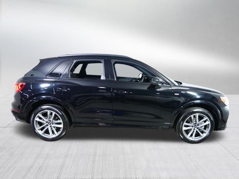Used 2024 Audi Q3 2.0T Premium Plus image 8