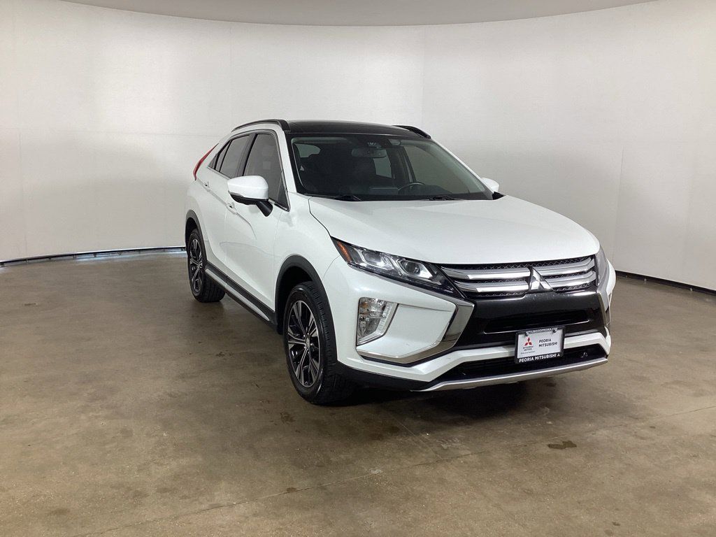 Used 2018 Mitsubishi Eclipse Cross SEL AWD/4WD image 3
