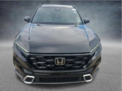 Used 2025 Honda CR-V Sport Touring image 2