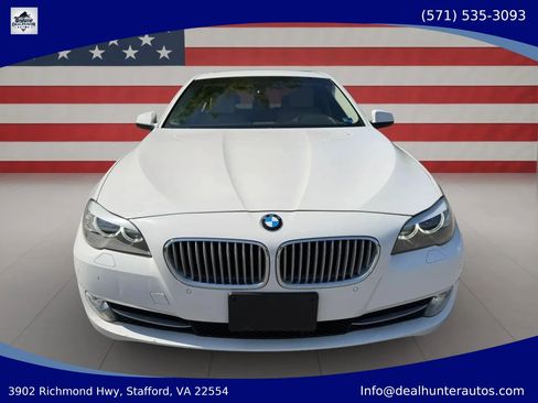 Used 2011 BMW 550i xDrive Sedan AWD/4WD image 2