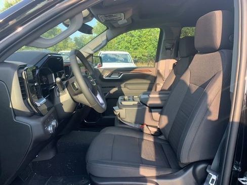 New 2026 GMC Sierra 1500 Elevation image 12