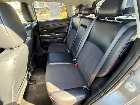 Used 2024 Mitsubishi Outlander Sport SE image 20