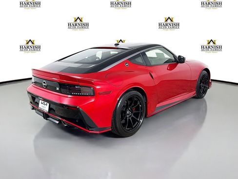 Used 2024 Nissan Z NISMO w/ Floor Mat Package RWD image 7