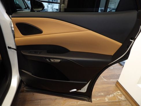 Used 2024 Lexus RX 350 Premium image 16