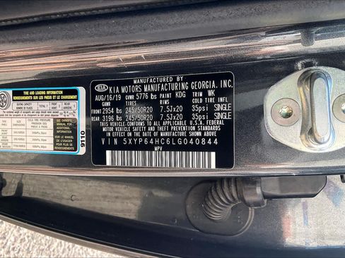 Used 2020 Kia Telluride S FWD image 34