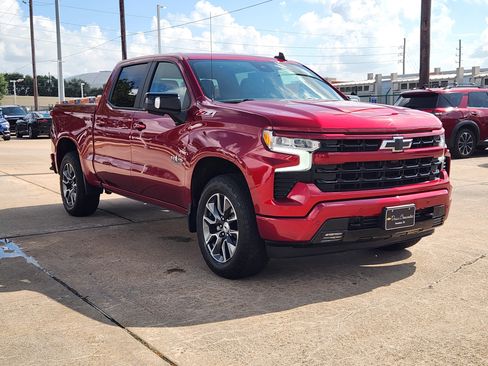 Used 2024 Chevrolet Silverado 1500 RST AWD/4WD image 4