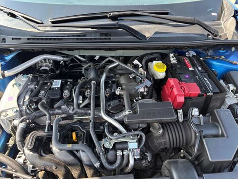 Used 2025 Nissan Sentra SV FWD image 30