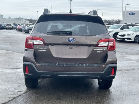 Used 2019 Subaru Outback 3.6R Limited w/ Popular Package #2 image 6