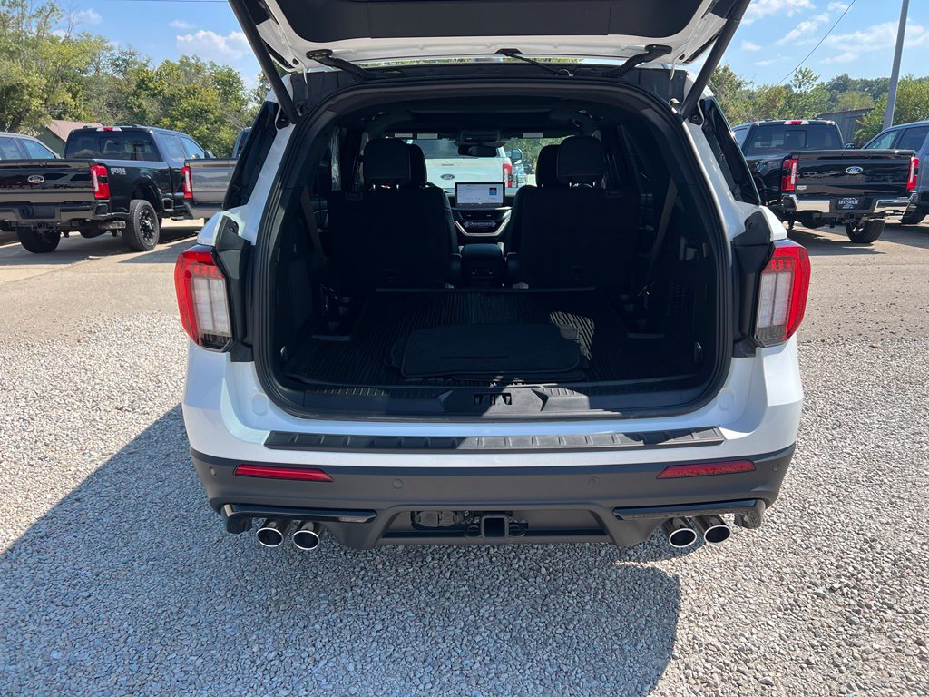 Used 2026 Ford Explorer ST w/ Sun And Sound Package AWD/4WD image 19
