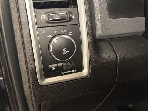 Used 2018 RAM 2500 Big Horn AWD/4WD image 20