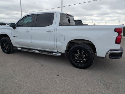 Used 2020 Chevrolet Silverado 1500 LT w/ Texas Edition image 6