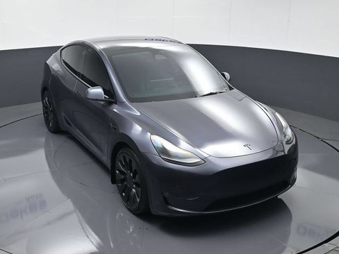 Used 2022 Tesla Model Y Performance AWD/4WD image 43