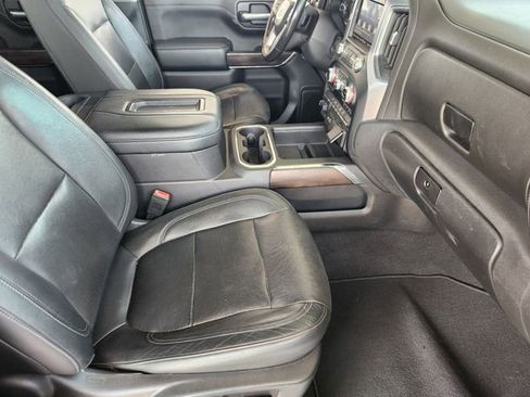 Used 2020 GMC Sierra 1500 SLT RWD image 13