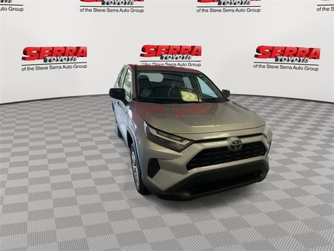 Used 2025 Toyota RAV4 LE image 3