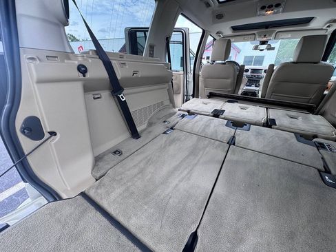Used 2010 Land Rover LR4 HSE LUX AWD/4WD image 78