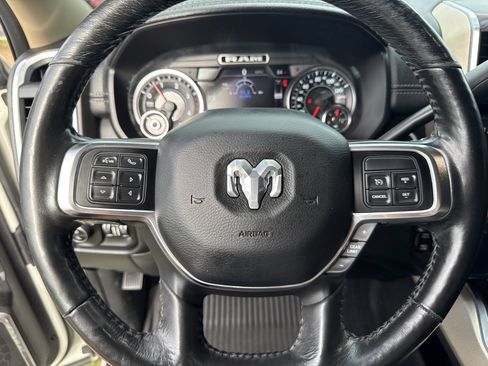 Used 2019 RAM 3500 Laramie AWD/4WD image 37