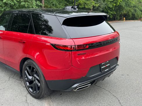 Used 2023 Land Rover Range Rover Sport SE AWD/4WD image 21