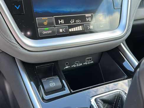 Used 2024 Subaru Legacy Premium image 16