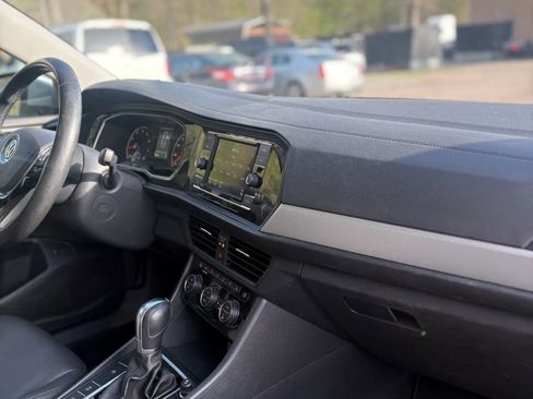 Used 2019 Volkswagen Jetta SE image 23