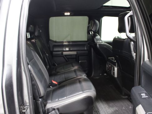 Used 2019 Ford F150 Raptor w/ Equipment Group 802A Luxury AWD/4WD image 26