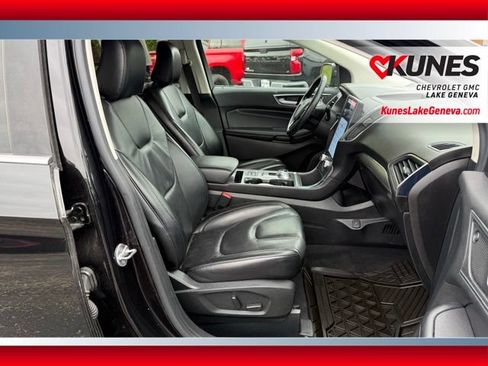 Used 2022 Ford Edge Titanium AWD/4WD image 20