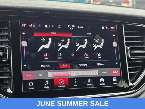 Used 2024 Dodge Durango GT AWD/4WD image 21