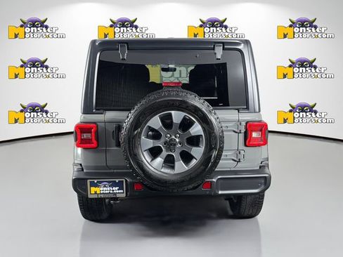 Used 2021 Jeep Wrangler Unlimited Sahara w/ Uconnect 4C Nav & Sound Group image 6
