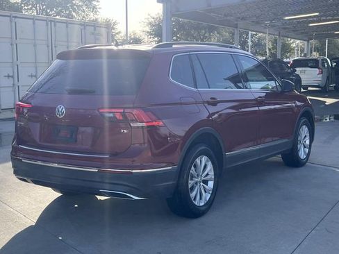Used 2018 Volkswagen Tiguan SEL image 8