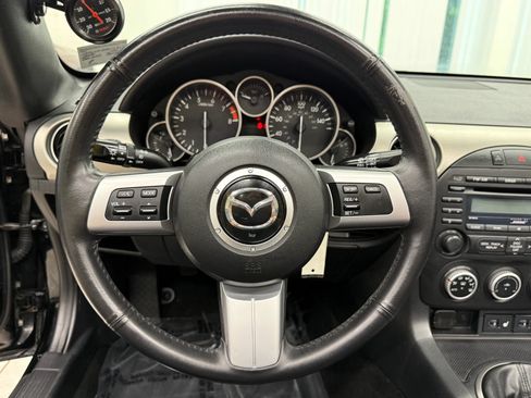 Used 2012 MAZDA MX-5 Miata Grand Touring w/ Premium Pkg RWD image 23