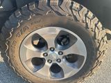 Used 2018 Jeep Wrangler Unlimited Sahara image 2