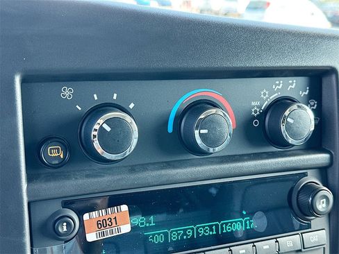 New 2025 Chevrolet Express 2500 Extended w/ Driver Convenience Package image 10
