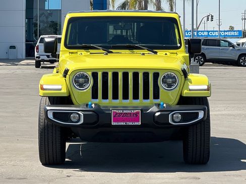 Used 2023 Jeep Wrangler Unlimited Sahara w/ Cold Weather Group AWD/4WD image 10