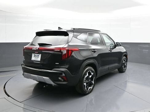 Certified 2025 Kia Seltos S AWD/4WD image 6