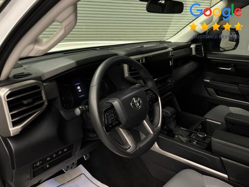 Used 2025 Nissan Leaf S FWD image 29